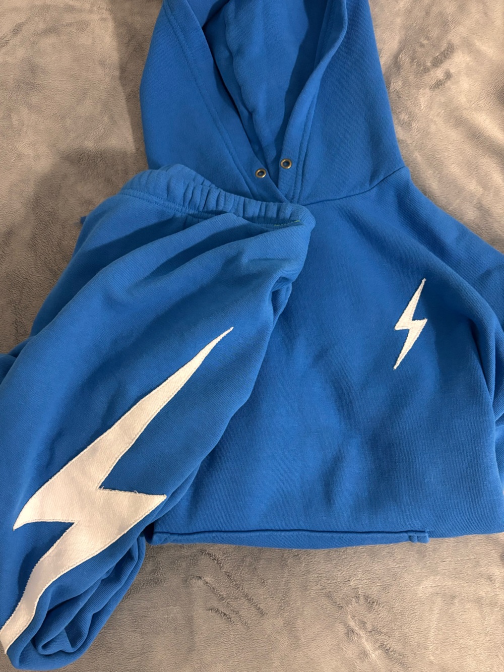 Aviator Nation Blue Sweat SET with White Lightning S hoodie M sweats